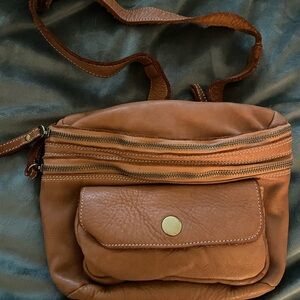 Brand New Unisex LUSHER Brand Italian Leather Sling and Belt Bag